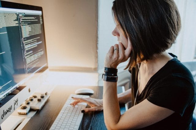 Female App Developer
